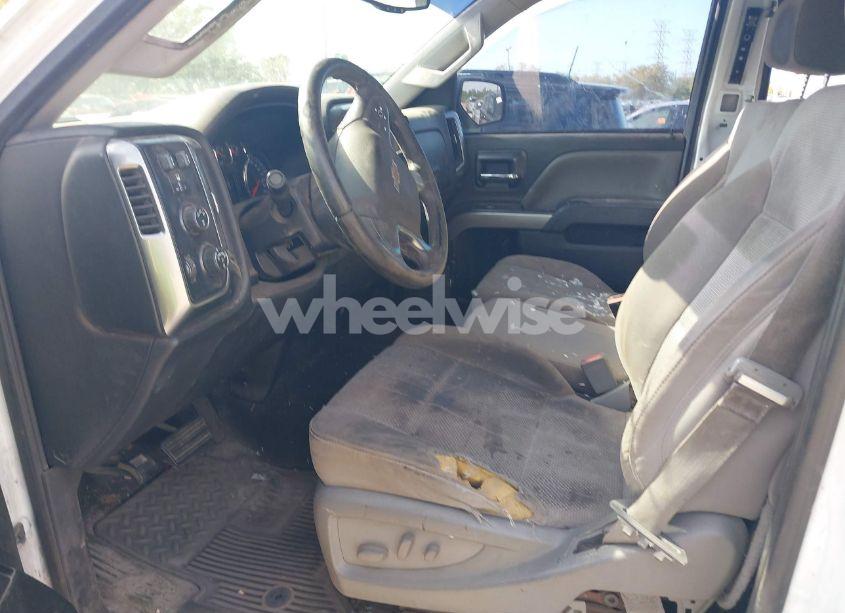 Photo 5 of 2015 Chevrolet Silverado 2500HD LT (VIN 1GC1KVE80FF173873)