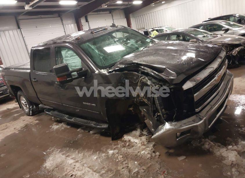 Photo 13 of 2015 Chevrolet Silverado 2500HD LT (VIN 1GC1KVE80FF588630)