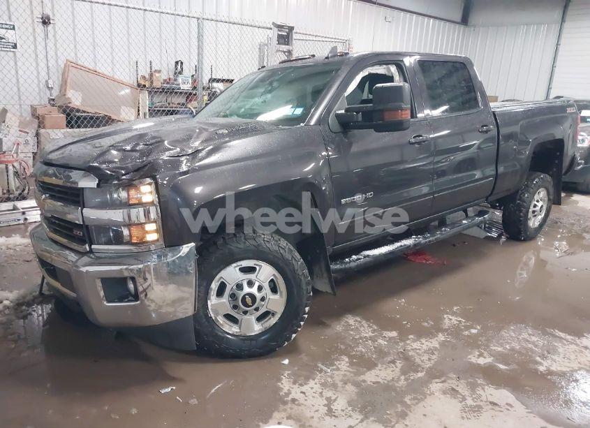 Photo 2 of 2015 Chevrolet Silverado 2500HD LT (VIN 1GC1KVE80FF588630)