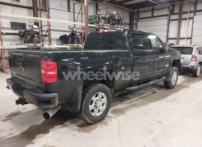 Photo 4 of 2016 Chevrolet Silverado 2500HD LT (VIN 1GC1KVE81GF293764)