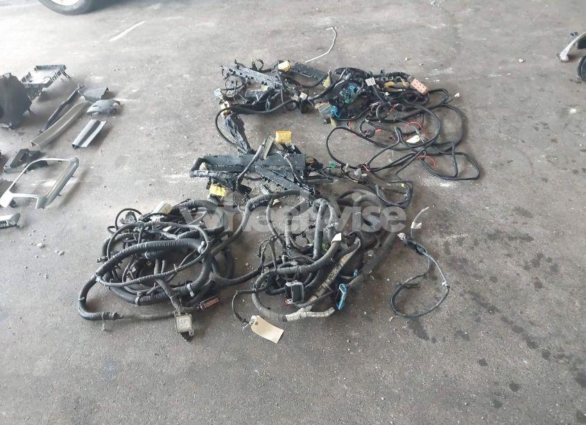 Photo 15 of 2015 Chevrolet Silverado 2500HD LT (VIN 1GC1KVE82FF105963)