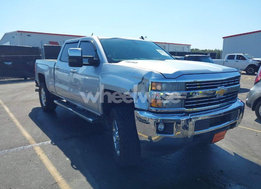 2015 Chevrolet Silverado 2500HD LT (VIN 1GC1KVE82FF138865) main photo