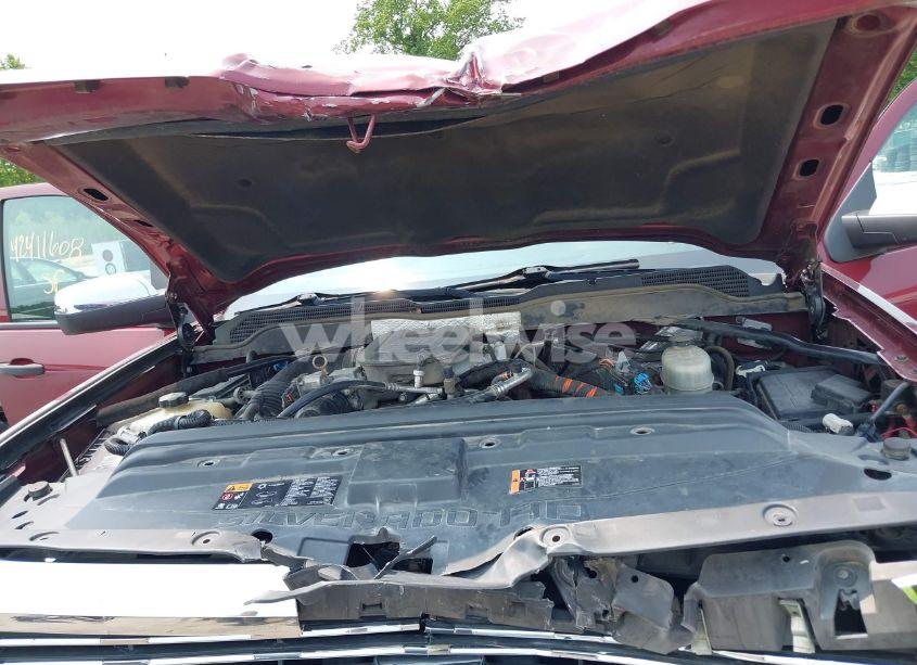 Photo 10 of 2015 Chevrolet Silverado 2500HD LT (VIN 1GC1KVE83FF102831)