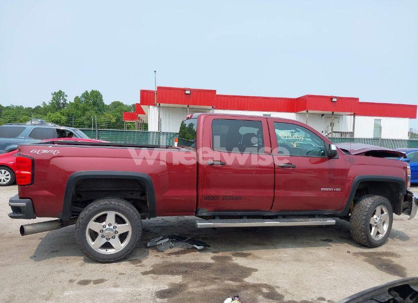 Photo 13 of 2015 Chevrolet Silverado 2500HD LT (VIN 1GC1KVE83FF102831)