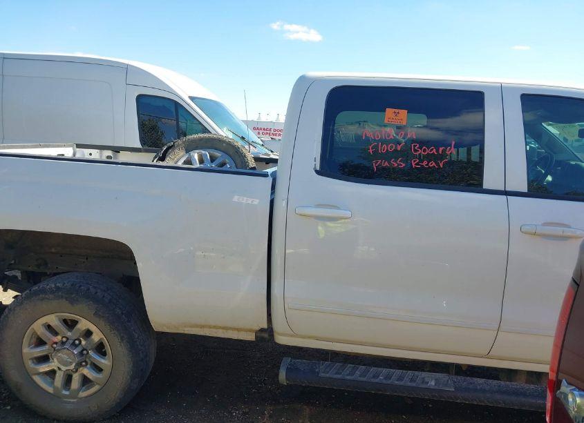 Photo 13 of 2016 Chevrolet Silverado 2500HD LT (VIN 1GC1KVE85GF216928)