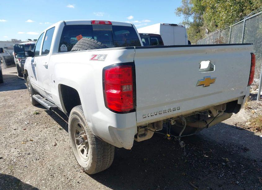 Photo 3 of 2016 Chevrolet Silverado 2500HD LT (VIN 1GC1KVE85GF216928)