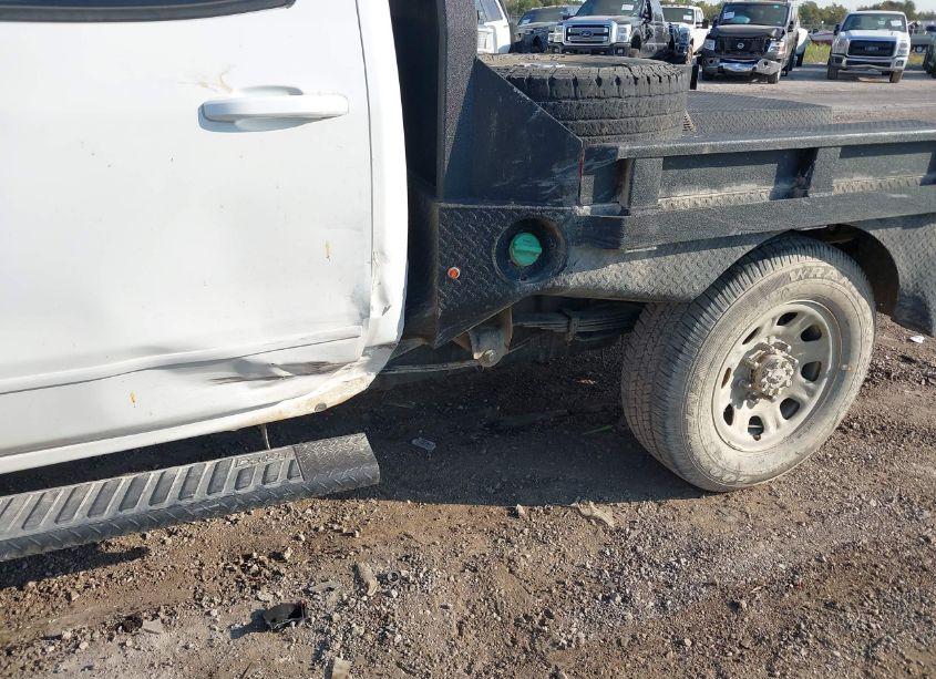 Photo 6 of 2016 Chevrolet Silverado 2500HD LT (VIN 1GC1KVE85GF216928)