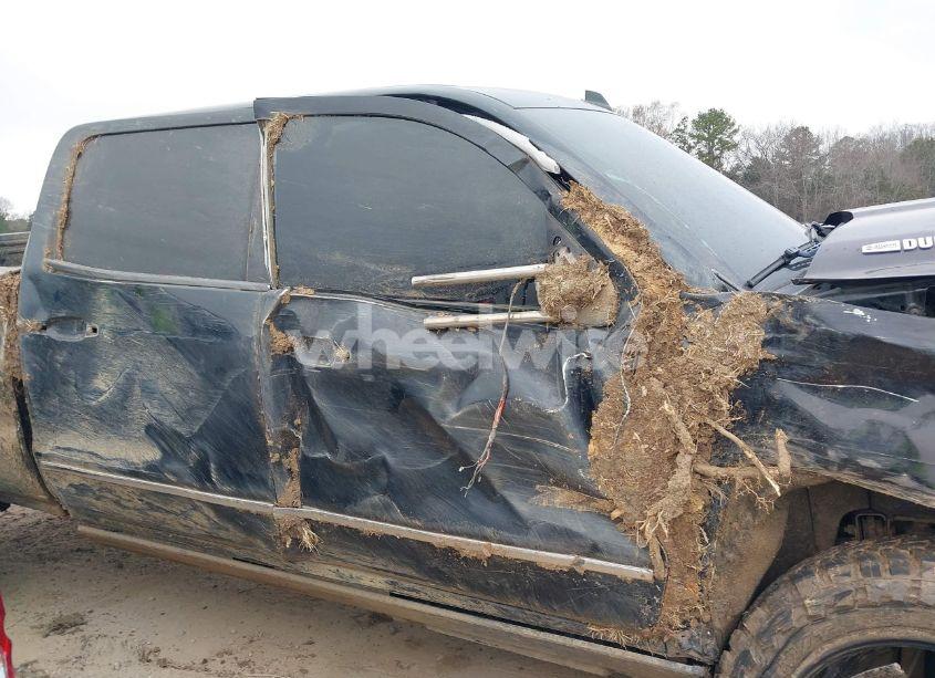 Photo 13 of 2016 Chevrolet Silverado 2500HD LT (VIN 1GC1KVE85GF250173)