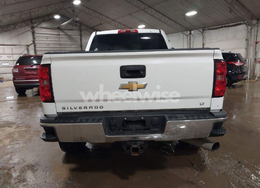 Photo 16 of 2015 Chevrolet Silverado 2500HD LT (VIN 1GC1KVE86FF158469)