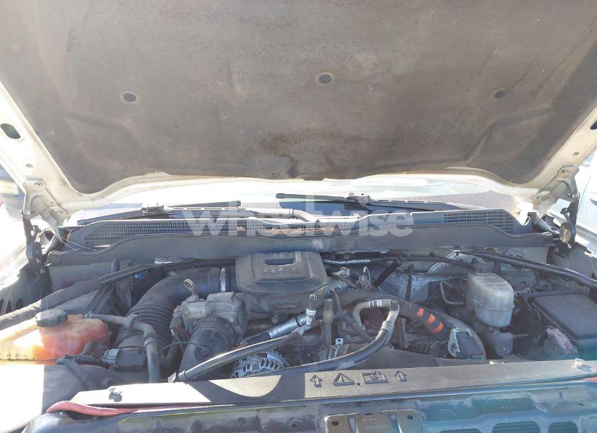 Photo 10 of 2015 Chevrolet Silverado 2500HD LT (VIN 1GC1KVE86FF520235)