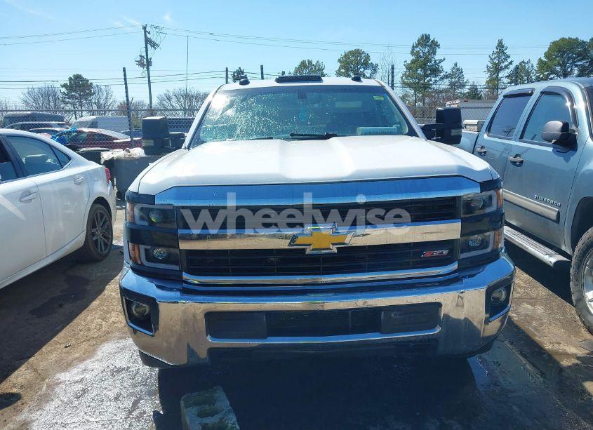 Photo 12 of 2015 Chevrolet Silverado 2500HD LT (VIN 1GC1KVE86FF520235)