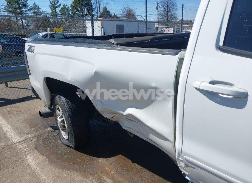 Photo 6 of 2015 Chevrolet Silverado 2500HD LT (VIN 1GC1KVE86FF520235)