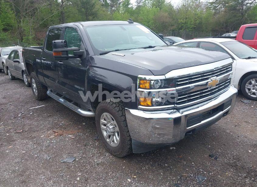 2016 Chevrolet Silverado 2500HD LT (VIN 1GC1KVE86GF251705) main photo