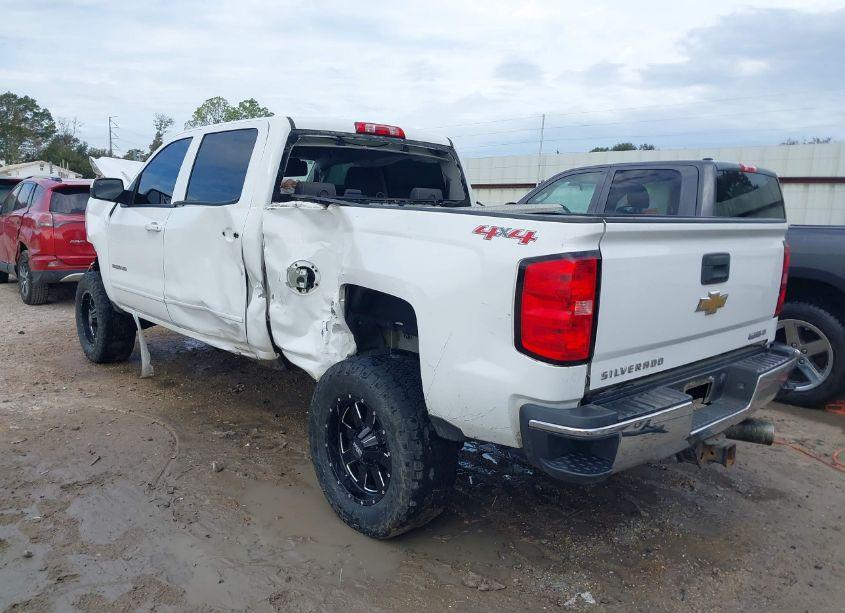 Photo 3 of 2015 Chevrolet Silverado 2500HD LT (VIN 1GC1KVE87FF572957)