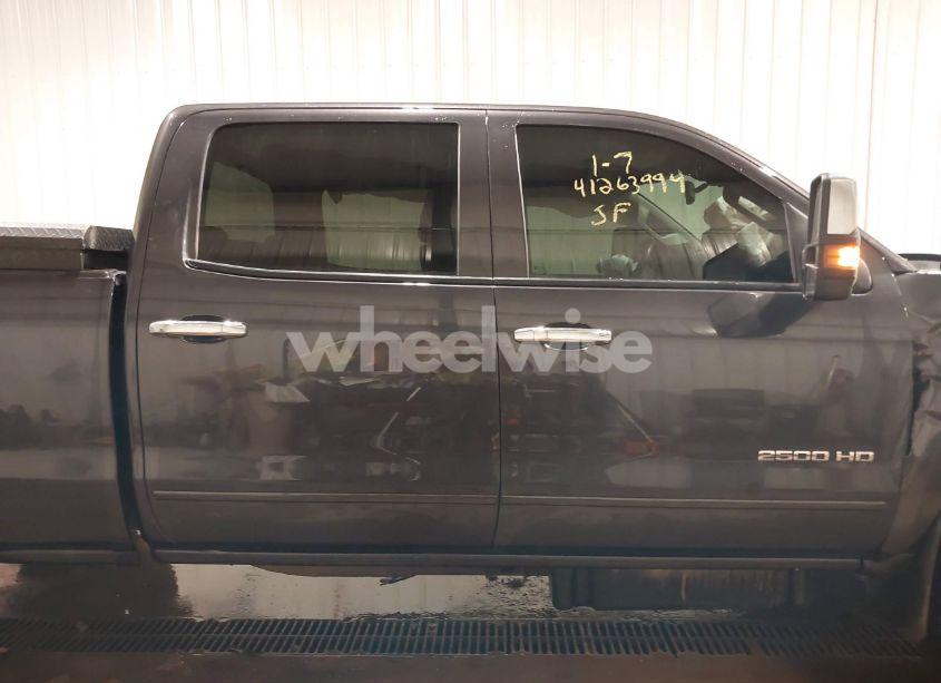 Photo 13 of 2016 Chevrolet Silverado 2500HD LT (VIN 1GC1KVE88GF239944)