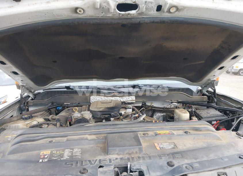 Photo 10 of 2016 Chevrolet Silverado 2500HD LT (VIN 1GC1KVE89GF117156)