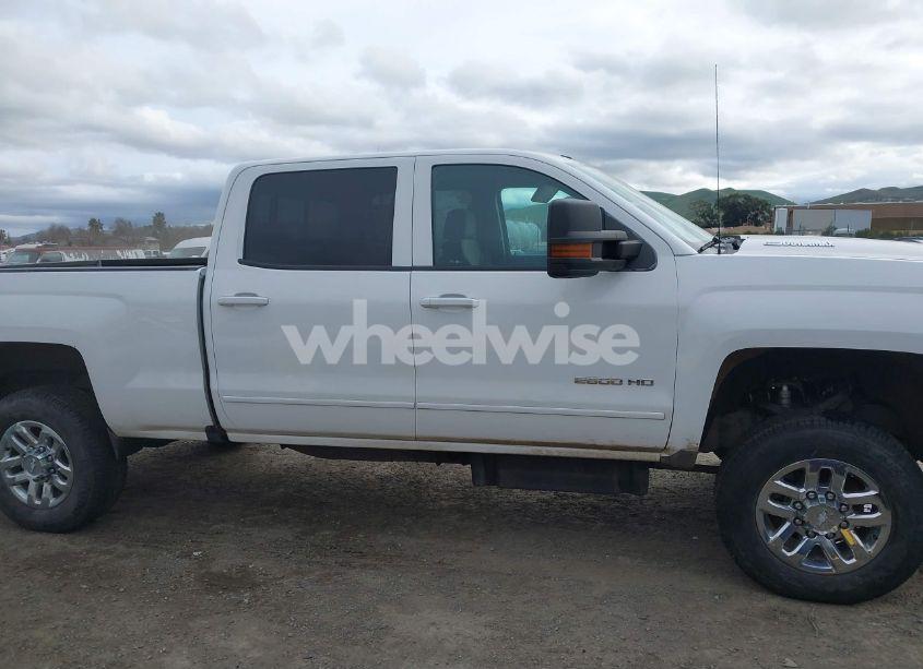 Photo 13 of 2016 Chevrolet Silverado 2500HD LT (VIN 1GC1KVE89GF117156)