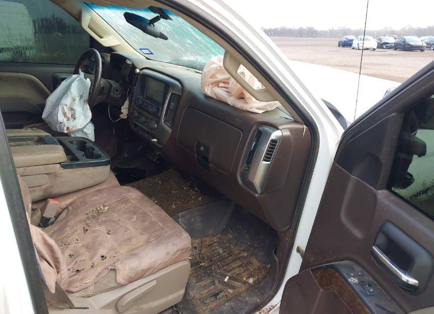 Photo 5 of 2016 Chevrolet Silverado 2500HD LT (VIN 1GC1KVE89GF288375)