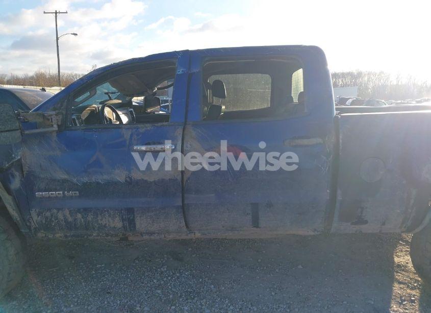 Photo 14 of 2015 Chevrolet Silverado 2500HD LT (VIN 1GC1KVE8XFF146972)