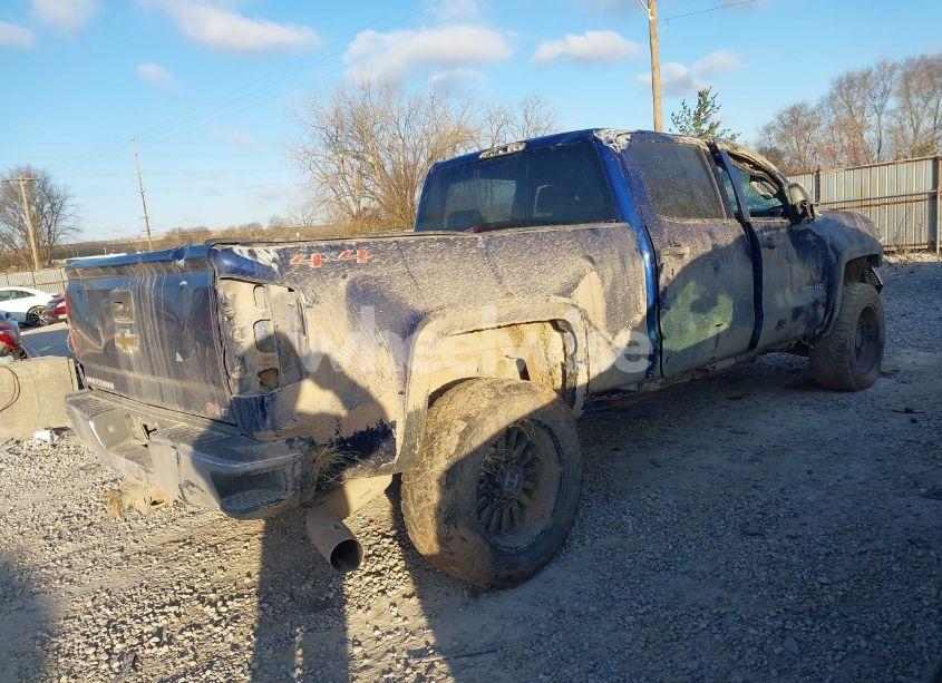 Photo 4 of 2015 Chevrolet Silverado 2500HD LT (VIN 1GC1KVE8XFF146972)