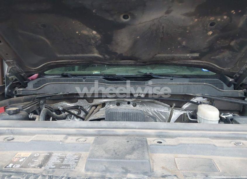 Photo 10 of 2015 Chevrolet Silverado 2500HD LT (VIN 1GC1KVEG0FF131663)