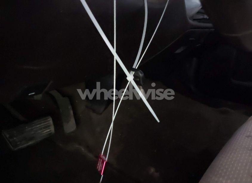 Photo 11 of 2015 Chevrolet Silverado 2500HD LT (VIN 1GC1KVEG0FF131663)