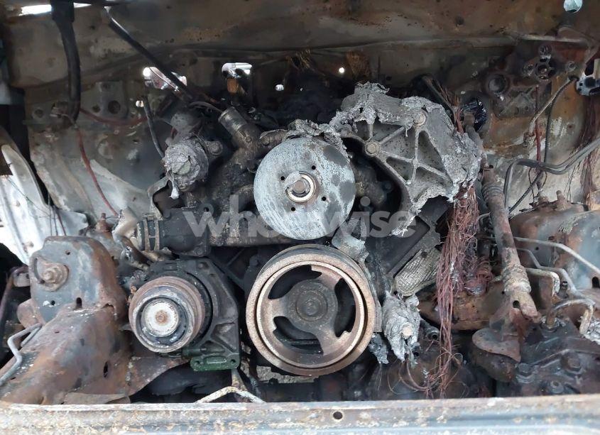 Photo 10 of 2015 Chevrolet Silverado 2500HD LT (VIN 1GC1KVEG0FF190275)