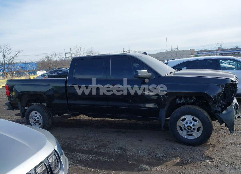 Photo 13 of 2016 Chevrolet Silverado 2500HD LT (VIN 1GC1KVEG2GF254544)