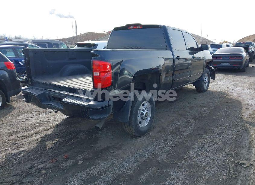 Photo 4 of 2016 Chevrolet Silverado 2500HD LT (VIN 1GC1KVEG2GF254544)