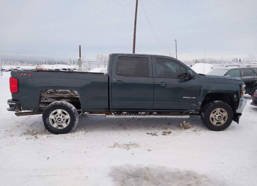 Photo 12 of 2018 Chevrolet Silverado 2500HD LT (VIN 1GC1KVEG2JF134119)