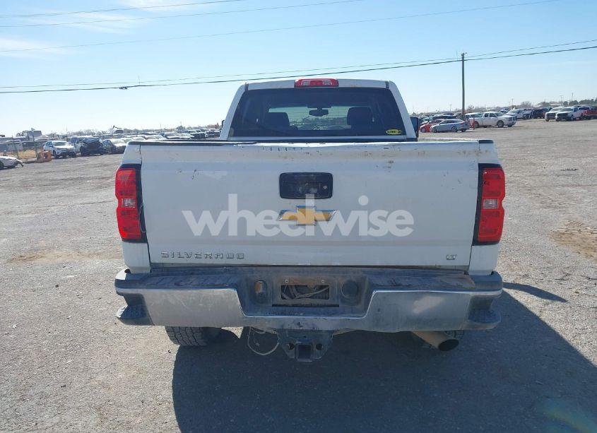 Photo 16 of 2018 Chevrolet Silverado 2500HD LT (VIN 1GC1KVEG2JF167203)