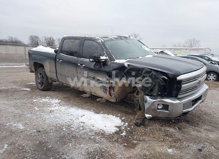 2015 Chevrolet Silverado 2500HD LT (VIN 1GC1KVEG3FF104814) main photo
