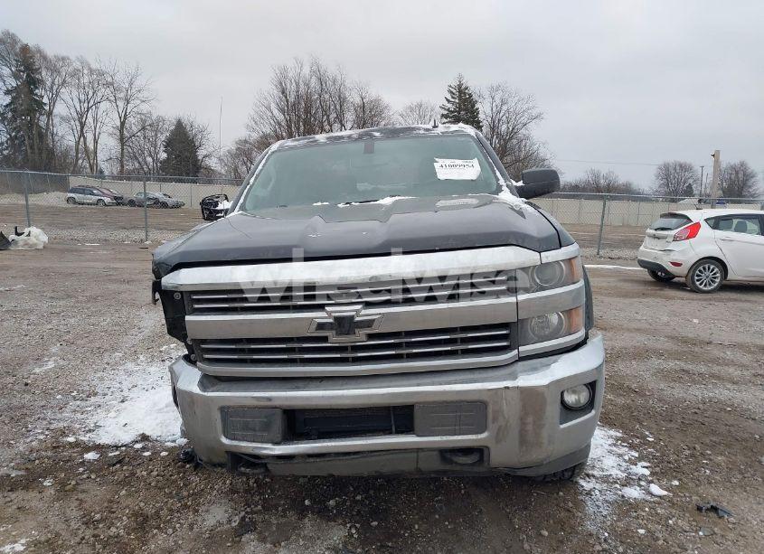 Photo 12 of 2015 Chevrolet Silverado 2500HD LT (VIN 1GC1KVEG3FF104814)