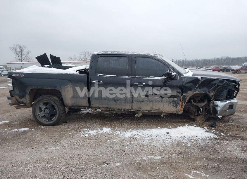 Photo 13 of 2015 Chevrolet Silverado 2500HD LT (VIN 1GC1KVEG3FF104814)