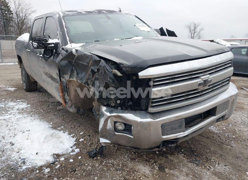 Photo 6 of 2015 Chevrolet Silverado 2500HD LT (VIN 1GC1KVEG3FF104814)