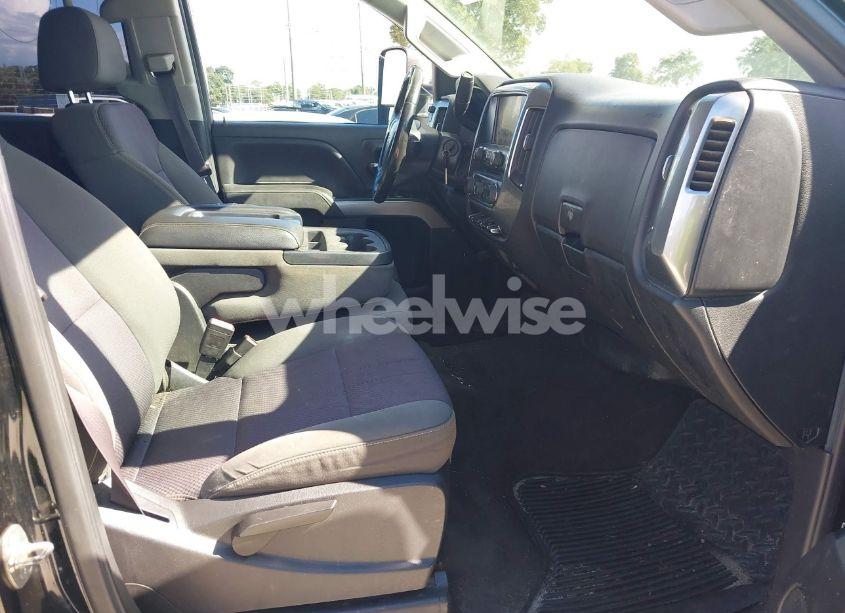 Photo 5 of 2015 Chevrolet Silverado 2500HD LT (VIN 1GC1KVEG3FF132600)