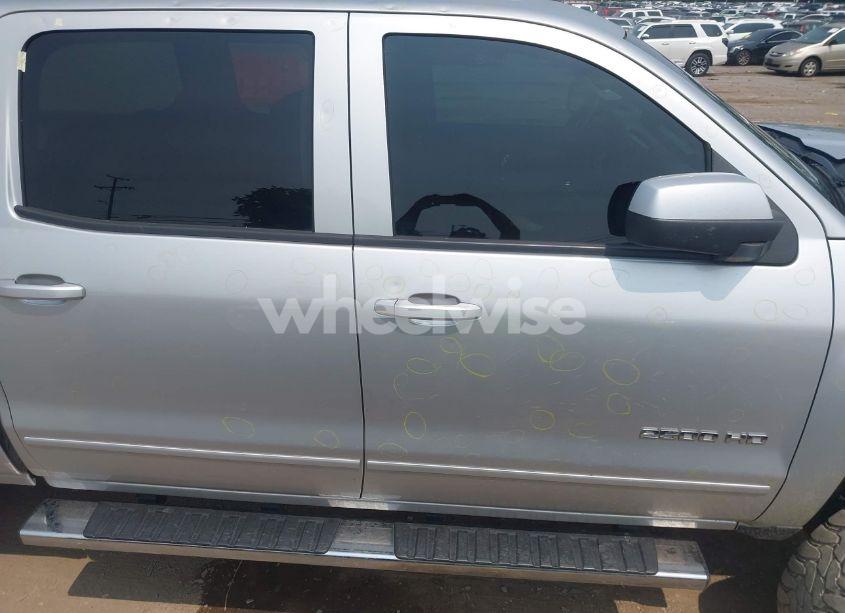 Photo 13 of 2015 Chevrolet Silverado 2500HD LT (VIN 1GC1KVEG3FF661609)