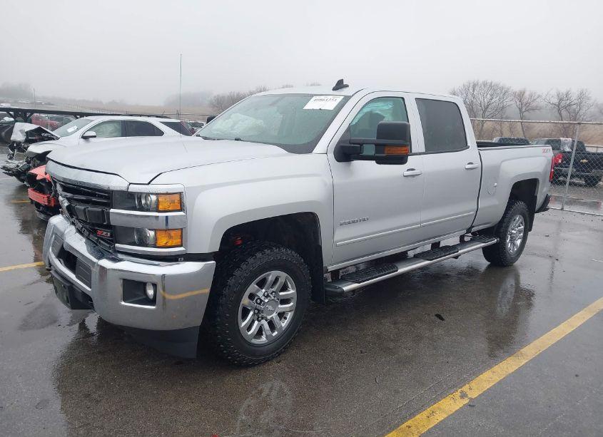Photo 2 of 2016 Chevrolet Silverado 2500HD LT (VIN 1GC1KVEG3GF211721)