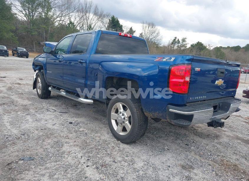Photo 3 of 2018 Chevrolet Silverado 2500HD LT (VIN 1GC1KVEG3JF114283)