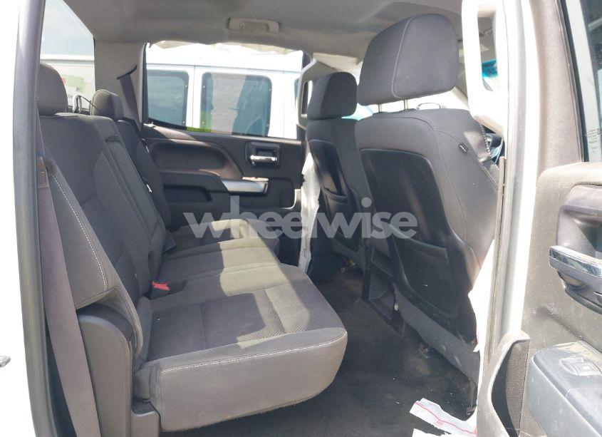 Photo 8 of 2015 Chevrolet Silverado 2500HD LT (VIN 1GC1KVEG4FF115529)