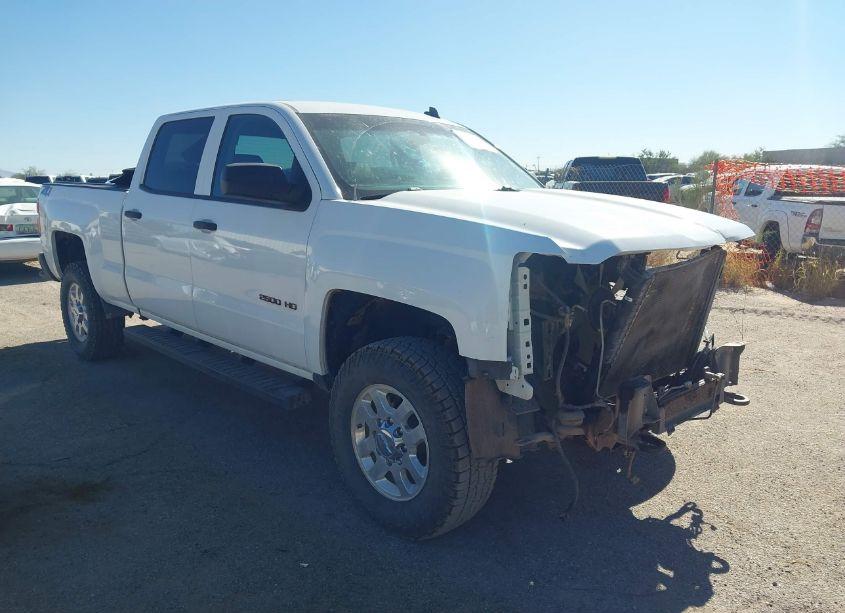 2015 Chevrolet Silverado 2500HD LT (VIN 1GC1KVEG4FF131147) main photo