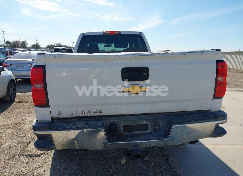 Photo 16 of 2015 Chevrolet Silverado 2500HD LT (VIN 1GC1KVEG4FF141239)