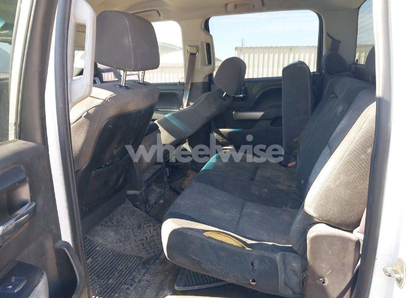 Photo 8 of 2015 Chevrolet Silverado 2500HD LT (VIN 1GC1KVEG4FF141239)