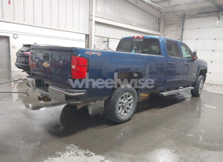 Photo 4 of 2015 Chevrolet Silverado 2500HD LT (VIN 1GC1KVEG5FF554576)