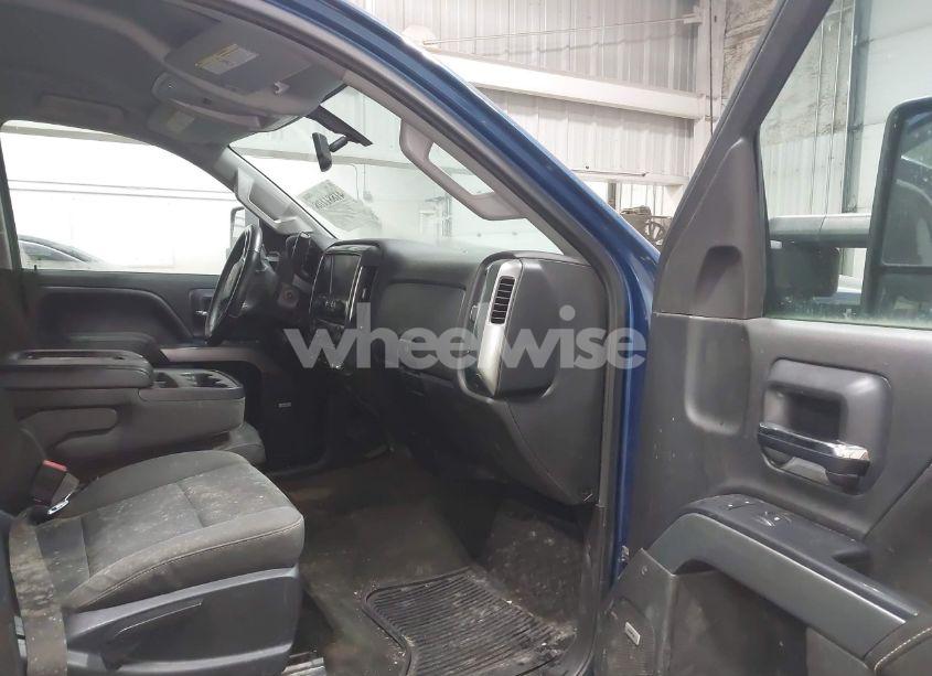 Photo 5 of 2015 Chevrolet Silverado 2500HD LT (VIN 1GC1KVEG5FF554576)