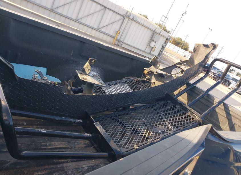 Photo 19 of 2016 Chevrolet Silverado 2500HD LT (VIN 1GC1KVEG5GF297243)