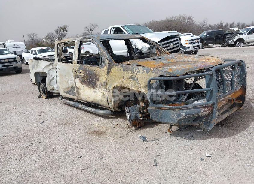 2017 Chevrolet Silverado 2500HD LT (VIN 1GC1KVEG5HF200415) main photo