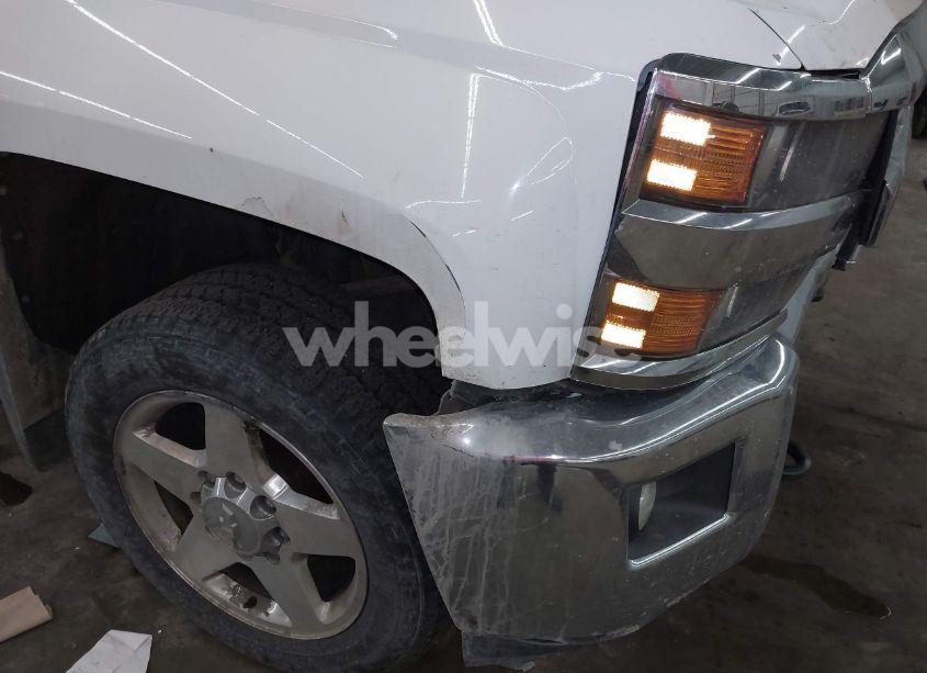 Photo 18 of 2015 Chevrolet Silverado 2500HD LT (VIN 1GC1KVEG6FF108081)