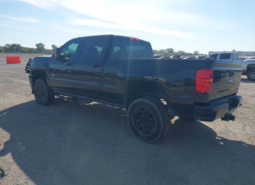 Photo 3 of 2016 Chevrolet Silverado 2500HD LT (VIN 1GC1KVEG6GF170971)