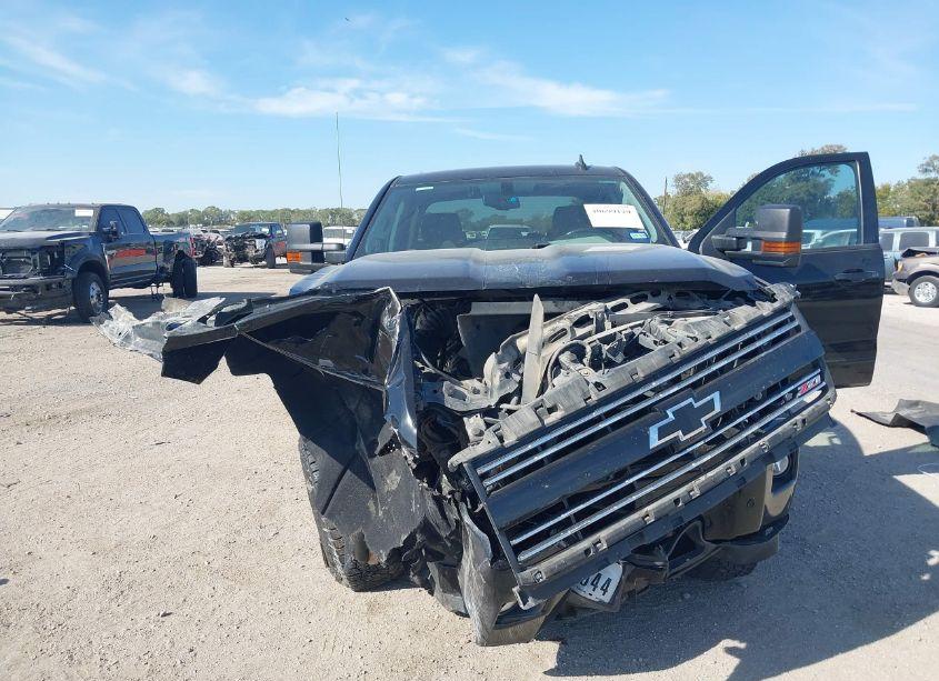 Photo 6 of 2016 Chevrolet Silverado 2500HD LT (VIN 1GC1KVEG6GF170971)